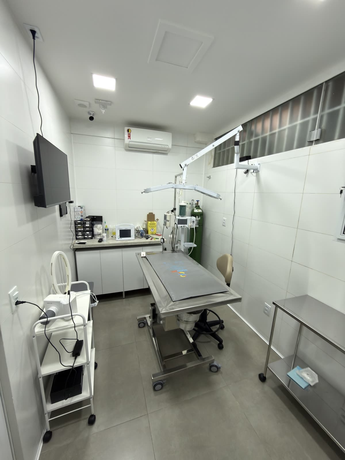 Sala de apoio ao Espaço Aconchego, com estrutura completa